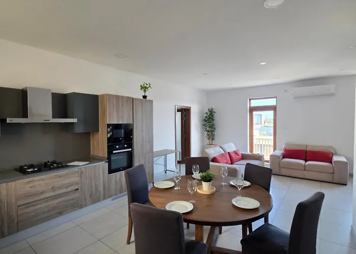 Valletta Family Waterfront & Gardens