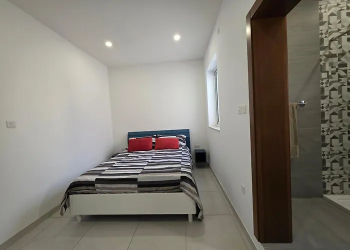 Apartman Valletta Family Waterfront & Gardens *