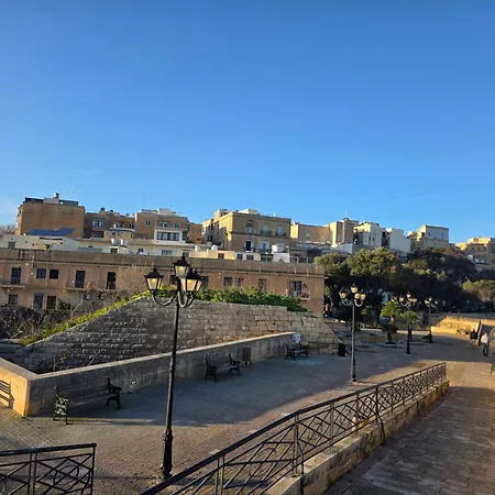 Valletta Family Waterfront & Gardens 아파트