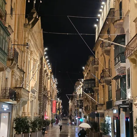 Valletta Family Waterfront & Gardens