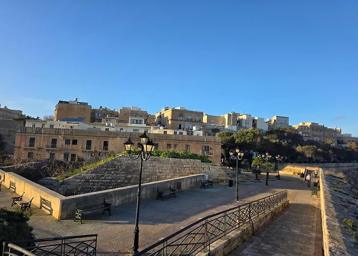 Valletta Family Waterfront & Gardens 아파트